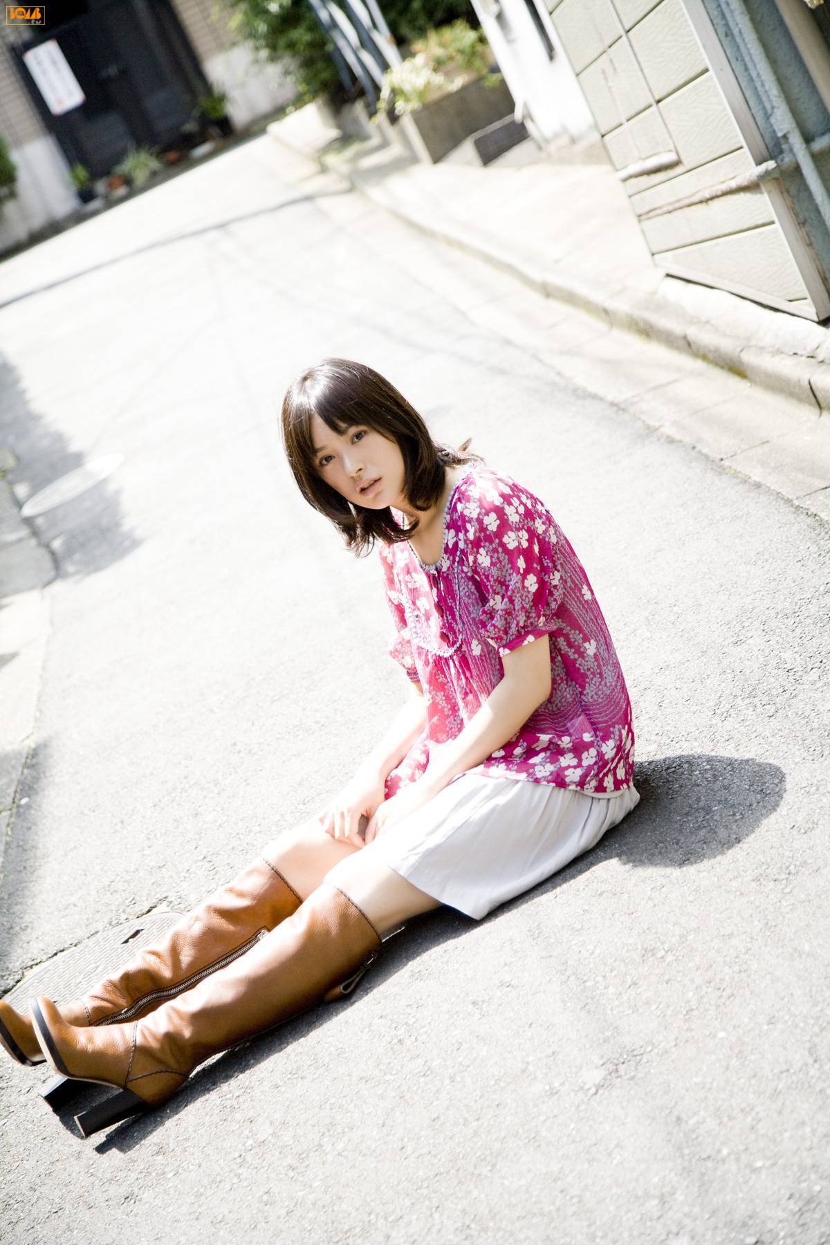 贯地谷诗穗梨 Shihori Kanjiya  Bomb.tv 清纯MM户外写真照